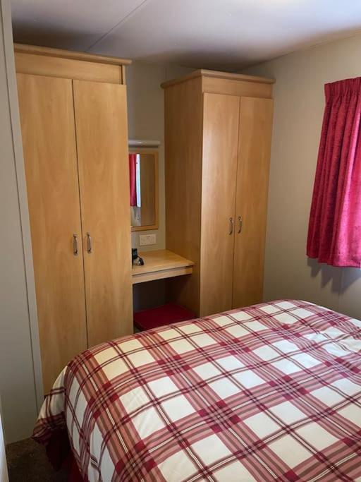 Holiday home Three Bed Static Caravan With Fantastic Views And Hottub *